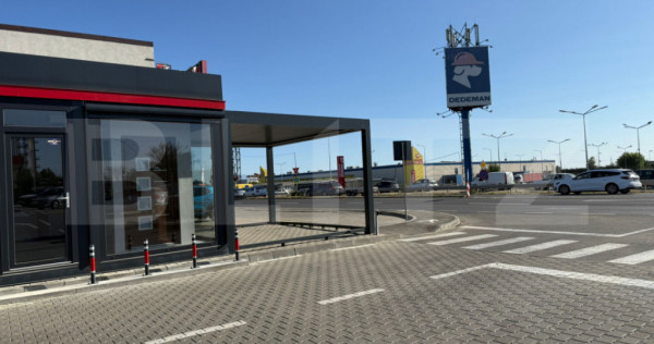 Spatiu comercial, 44 mp, zona Ford