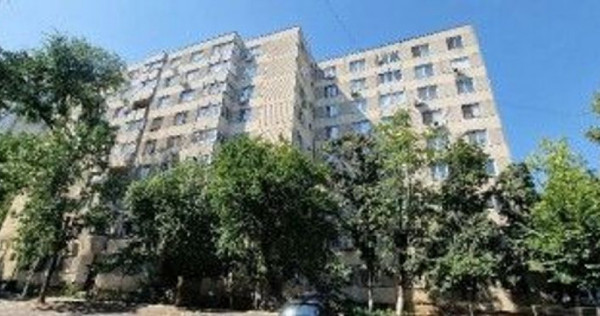 Apartament cota parte 3/16 , Bucuresti, ID: R2733320