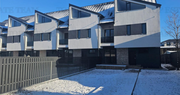 Vila lux 4 camere mansarda 52mp in Chiajna