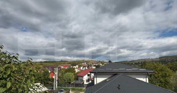 Casa pe 4 nivele, 11 camere, 366mp utili, zona Bucium