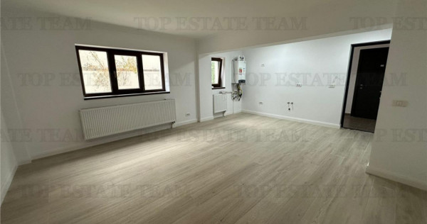Apartament 2 camere si curte de Damaroaia