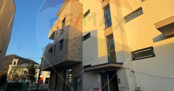 Apartament cu 2 camere de vânzare bloc NOU centrul vechi