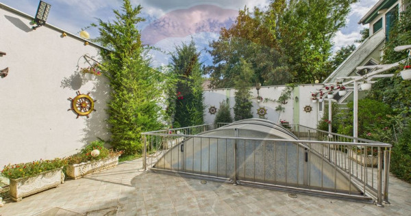 Casă / Vilă cu 10 camere de v&acirc;nzare &icirc;n zona Central