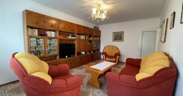 Apartament 3 camere de zona E3 -Tulcea