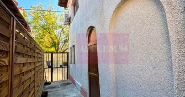 Casa/Vila P+1 individuala | 3 camere | Domenii