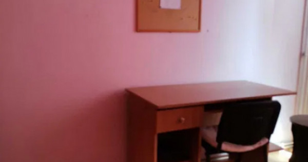 Apartament 2 camere, semidecomandat - zona Vlahuta