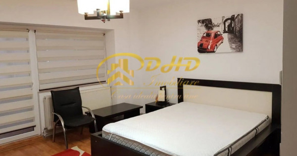 Apartament o cameră, Hala Centrală