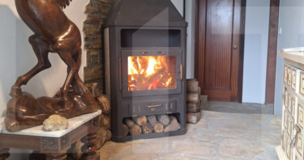 Casa individuala 68mp+ anexe + teren intravilan 3300mp , sat