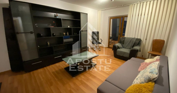 Apartament 2 camere, decomandat, Aradului