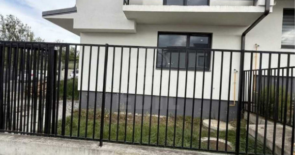 Duplex cu 5 camere, in vecinatatea zonei VIVO