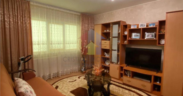 ETAJ 1! Se vinde MOBILAT! Ap 2 camere, zona Progresu