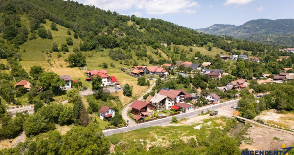 FILM! Pensiune in decor de poveste, loc de istorie si legend