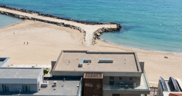 Hotel nou in Eforie Nord | Primul rand la Mare | 37 unitati