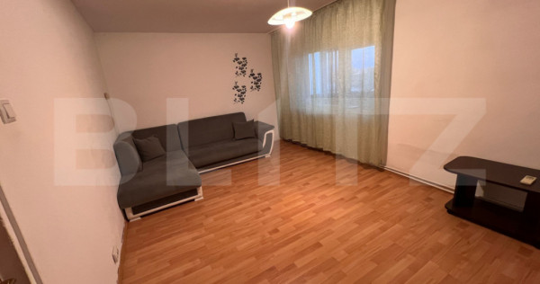 Apartament 3 camere, 77 mp, Craiovita Noua zona Rocada