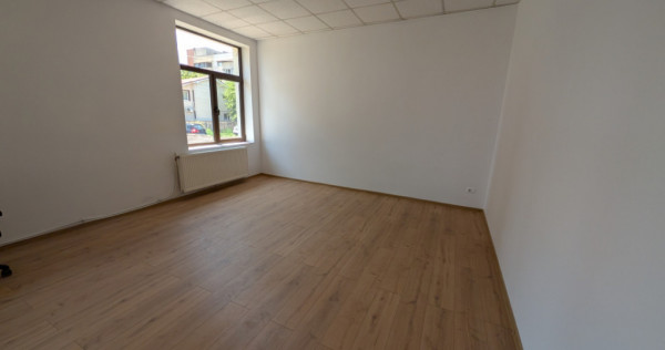 Spatii comerciale și de birou, zona Arena Mall