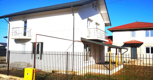 Casă individuală 5 camere, gata de mutare, 468 mp teren...