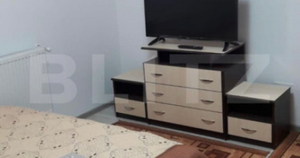 Apartament cu 2 camere, 55 mp, strada Calea Unirii