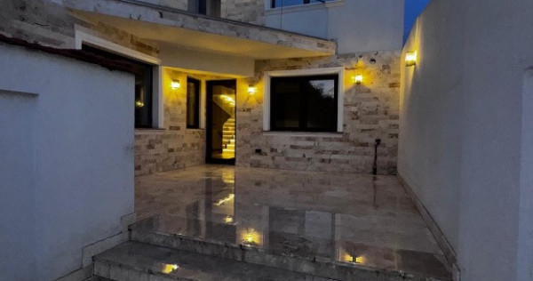 Casă 5 camere și 3 băi laminorului nemobilată sediu firmă sau birou