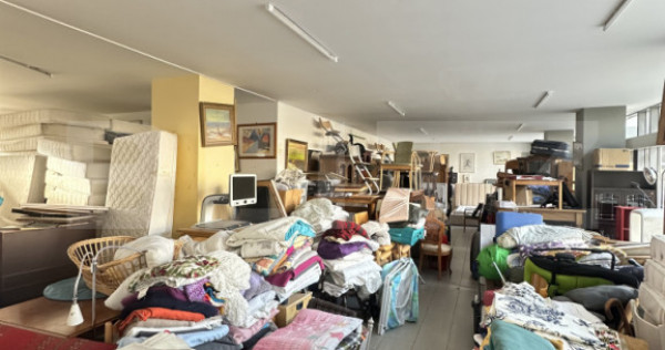 Spațiu comercial 300 mp &ndash; vitrină stradală, zonă circu