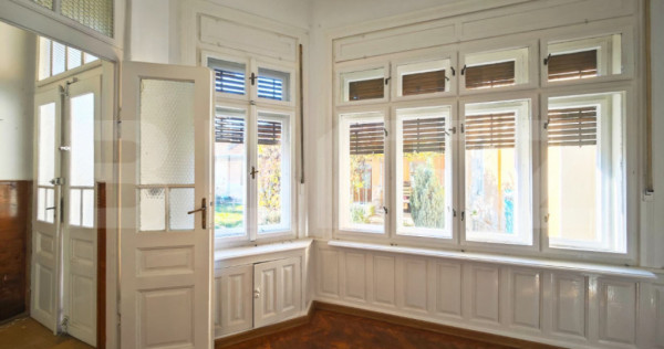 Apartament imens, 4 camere-Stil evreiesc autentic