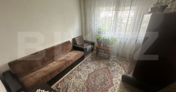 Apartament cu 2 camere, semidecomandat, 35 mp, Deva