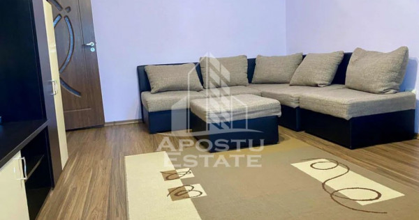 Apartament cu 3 camere, zona Sagului, Centrala Proprie