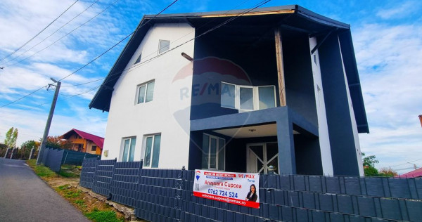 Casa /Spatiu comercial de vanzare in Somcuta Mare