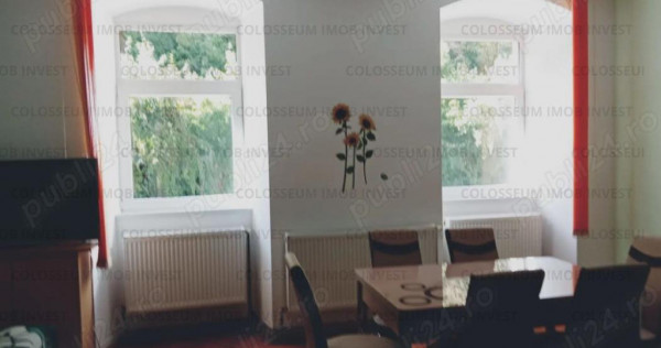 Apartament 2 camere, semidecomandat - zona Centru Istoric.