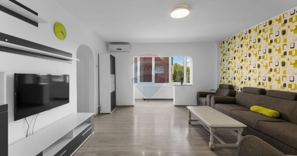 Apartament cu 3 camere de închiriat în zona Micalaca