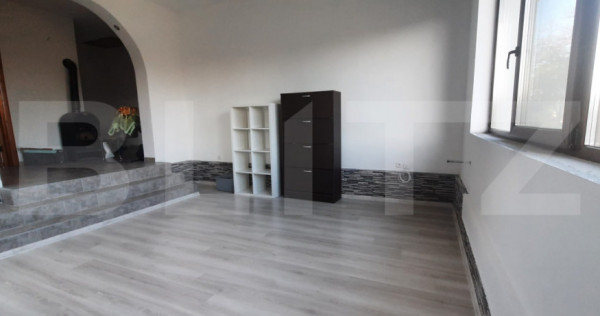 Casa de vanzare, 210 mp, Comuna Micula