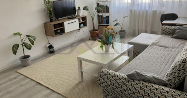 Apartament 3 camere decomandat, etaj intermediar Craiter