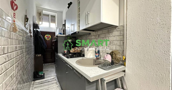 Apartament 2 camere Arad zona Boul Rosu