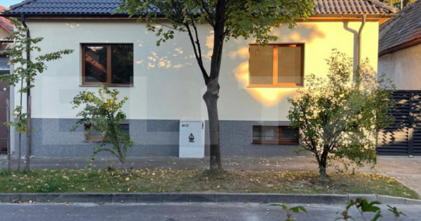 Casa individuala de inchiriat / 3 camere / zona centrala