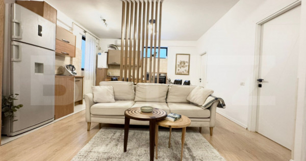 Apartament cu 4 camere + curte proprie, aproape de Casa Pres