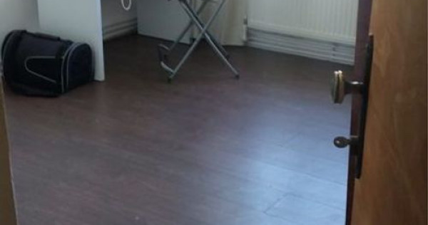 Apartament 2 camere Tiglina 2 &ndash; preț avantajos !