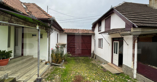 Casă tradițională rom&acirc;nească &ndash; Răhău, jud. Alba