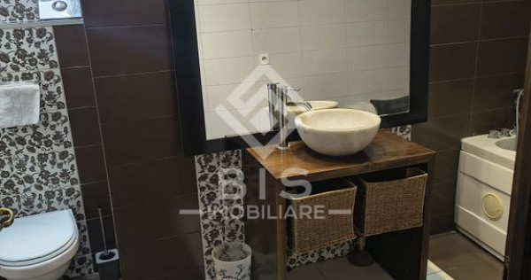 Apartament 3 camere, etaj 2, 80mp +loc de parcare