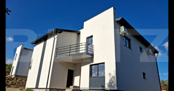 Apartament cu 3 camere, 85 mp și un teren de 200 mp, Zalau