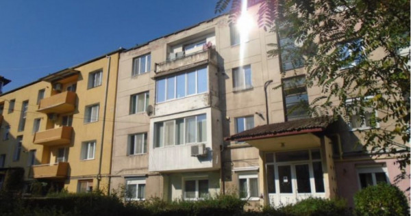 Apartament 2 camere- Orastie, judetul Hunedoara