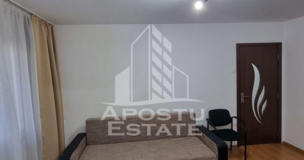 Apartament cu 2 camere,centrala proprie, zona Spitalul Ju...