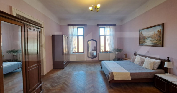 Apartament de vanzare, 6 camere, 182 mp, gradina comuna, Cen