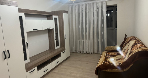 Garsoniera de inchiriat zona Piata Romana