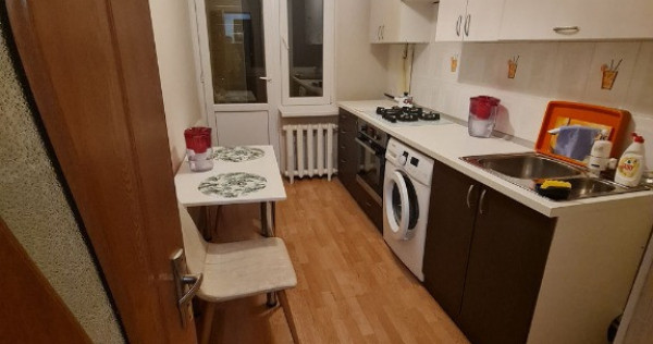 Garsoniera de inchirirat in zona Dristor