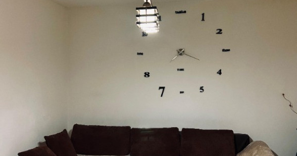 Închiriez și în regim hotelier apartament 2 camere decomandat Craiova