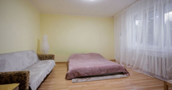 Garsonieră de inchiriat in zona Piața Muncii