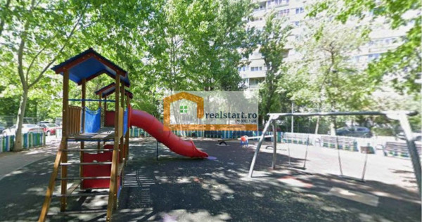 Metrou Romancierilor, bloc anvelopat, instalatii noi, lan...