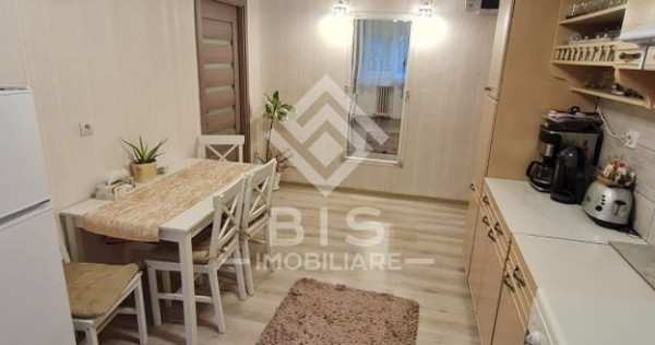 Apartament 3 camere, etaj 1/4, 70mp
