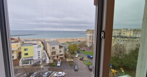 Vedere frontal la mare, 3 camere decomandate.