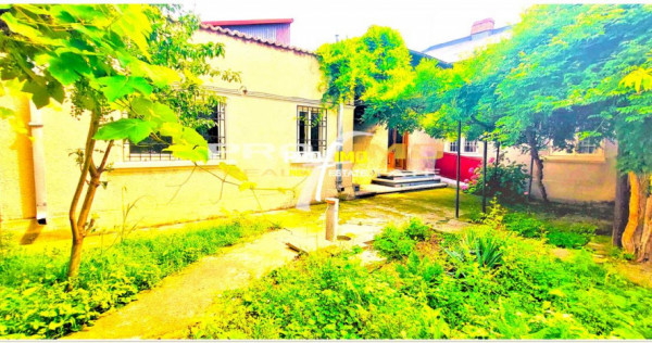 Faleza Nord - Universitate - Casa renovabila 100mp. cu teren