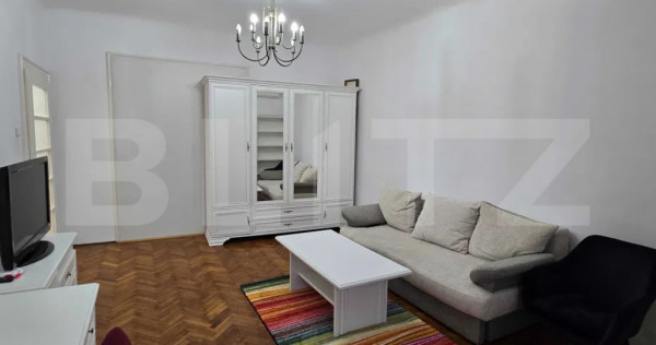 Apartament renovat 2 camere, 70 mp, decomandat, zona Central